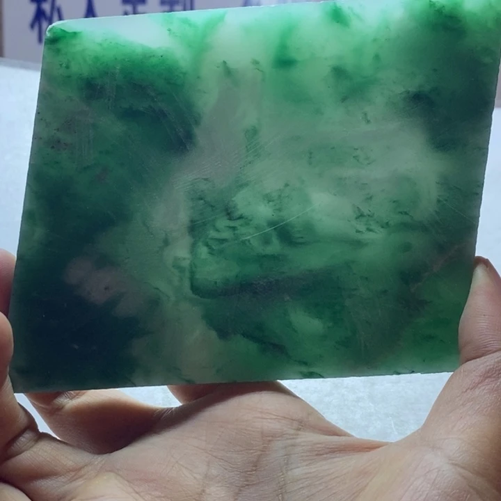 西***狼定制石英质玉（非洲翠）