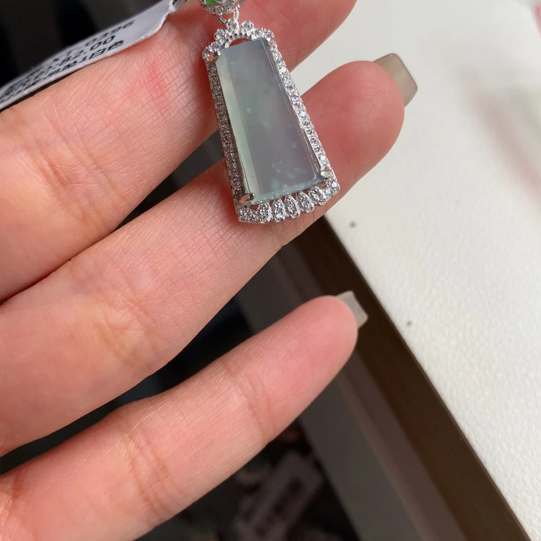 翡翠银S925镶嵌颈饰吊坠