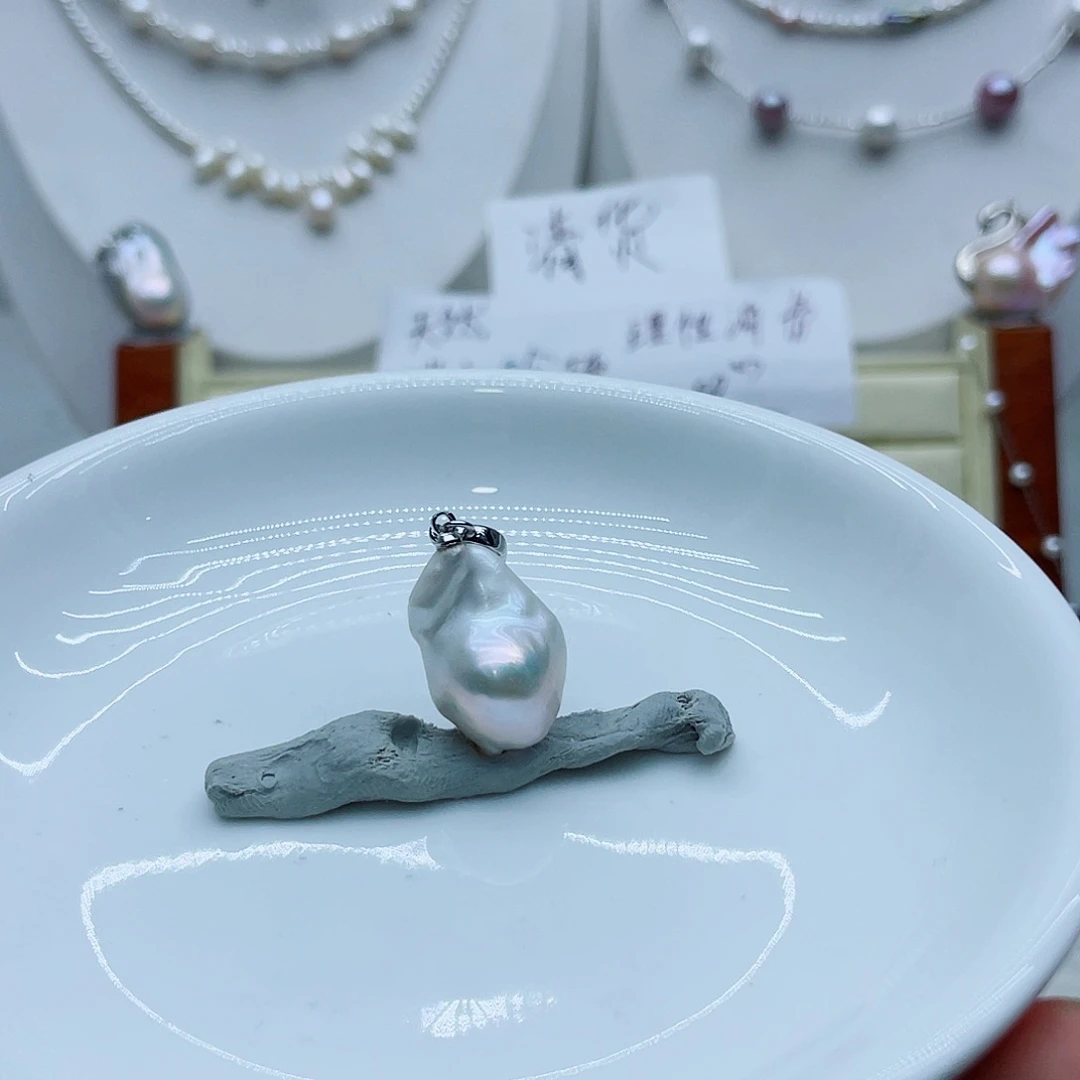 颈饰钛钢淡水珍珠丹