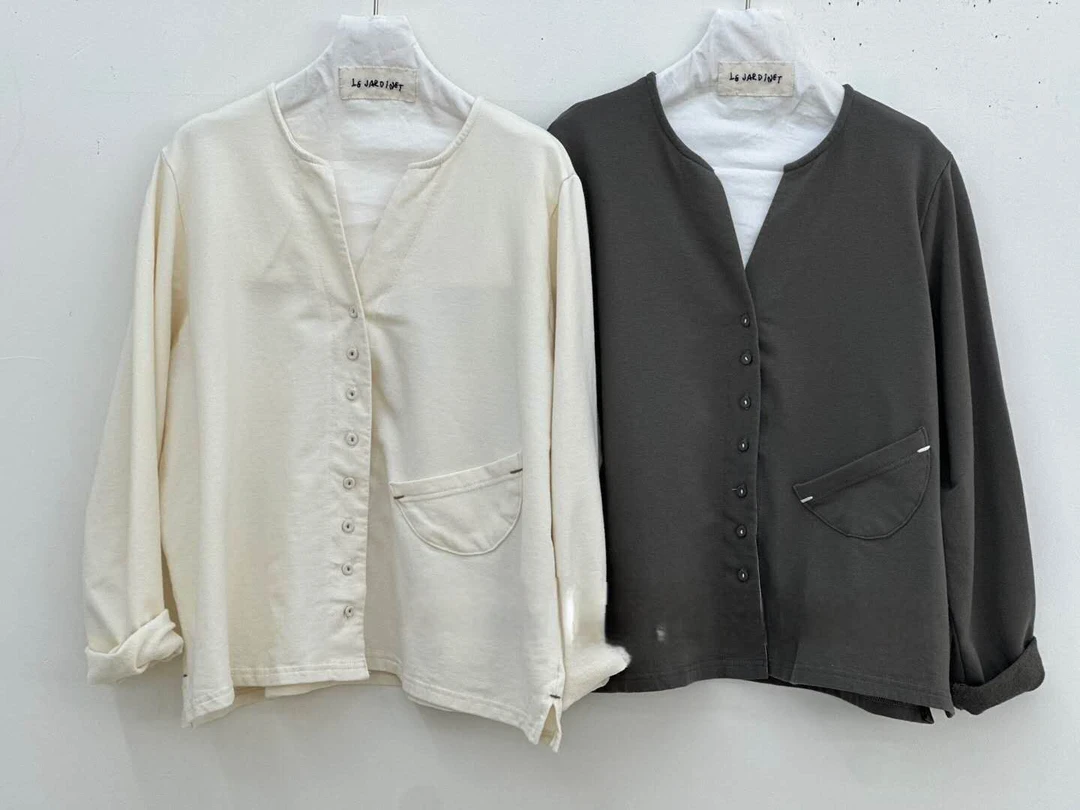 韩国正品/不支持退换/小花家/扣子开衫/0216