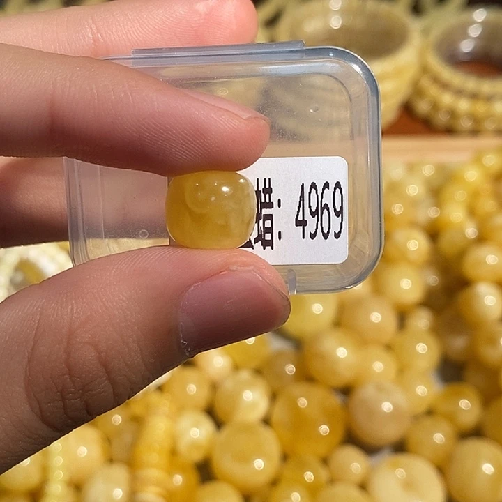 未镶嵌琥珀珠宝奇石4969