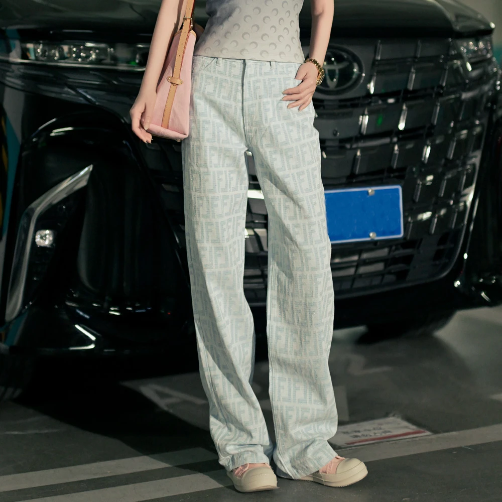 LUNAR NOSTALGIA2025新款显瘦高腰拼色刺绣亮丝直筒牛仔裤女