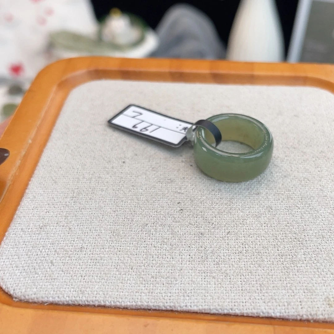 和田玉未镶嵌戒指U58菠菜绿15.2不退换