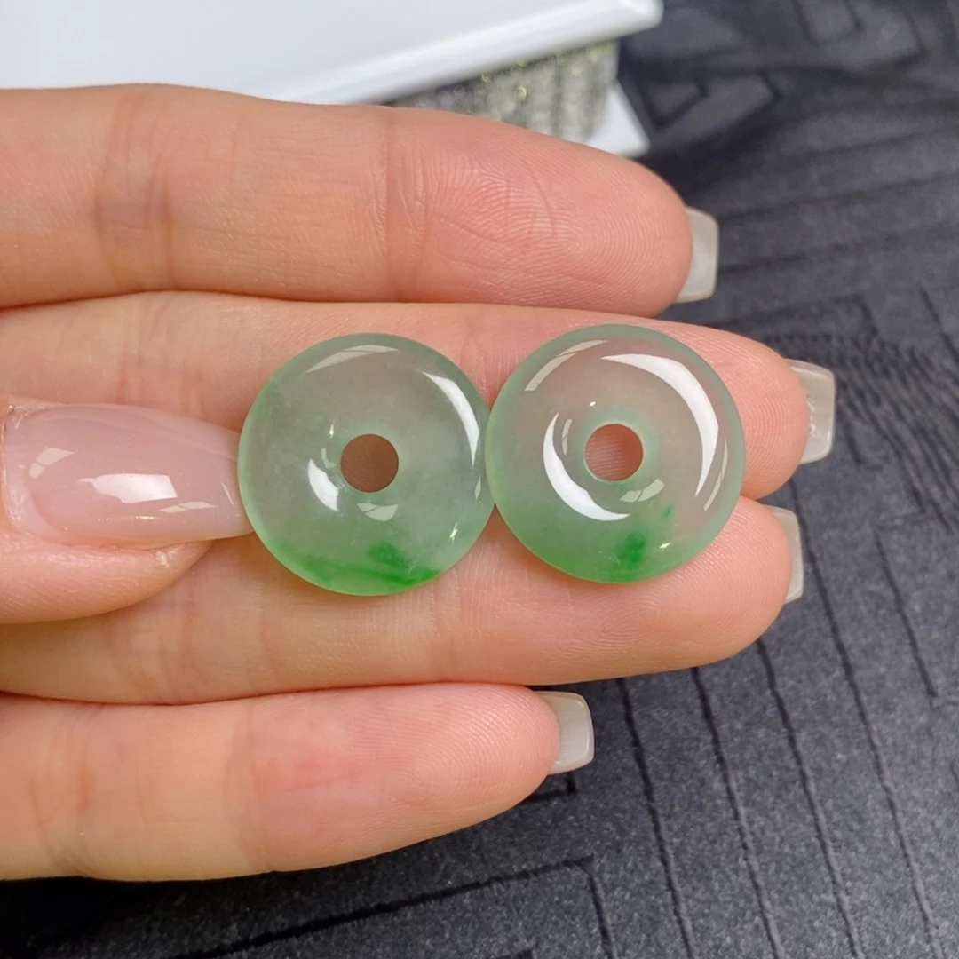 翡翠未镶嵌耳饰飘色甜甜圈