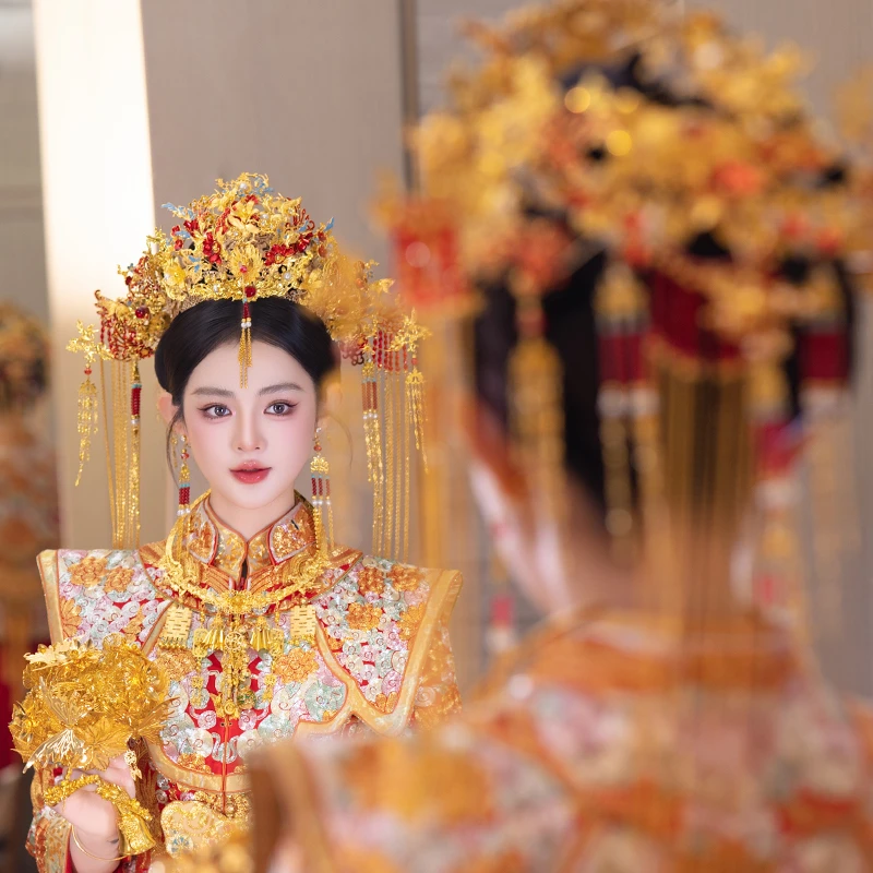 合金婚庆饰品 新娘新款奢华金色流苏大凤冠中式大气古典饰品90112