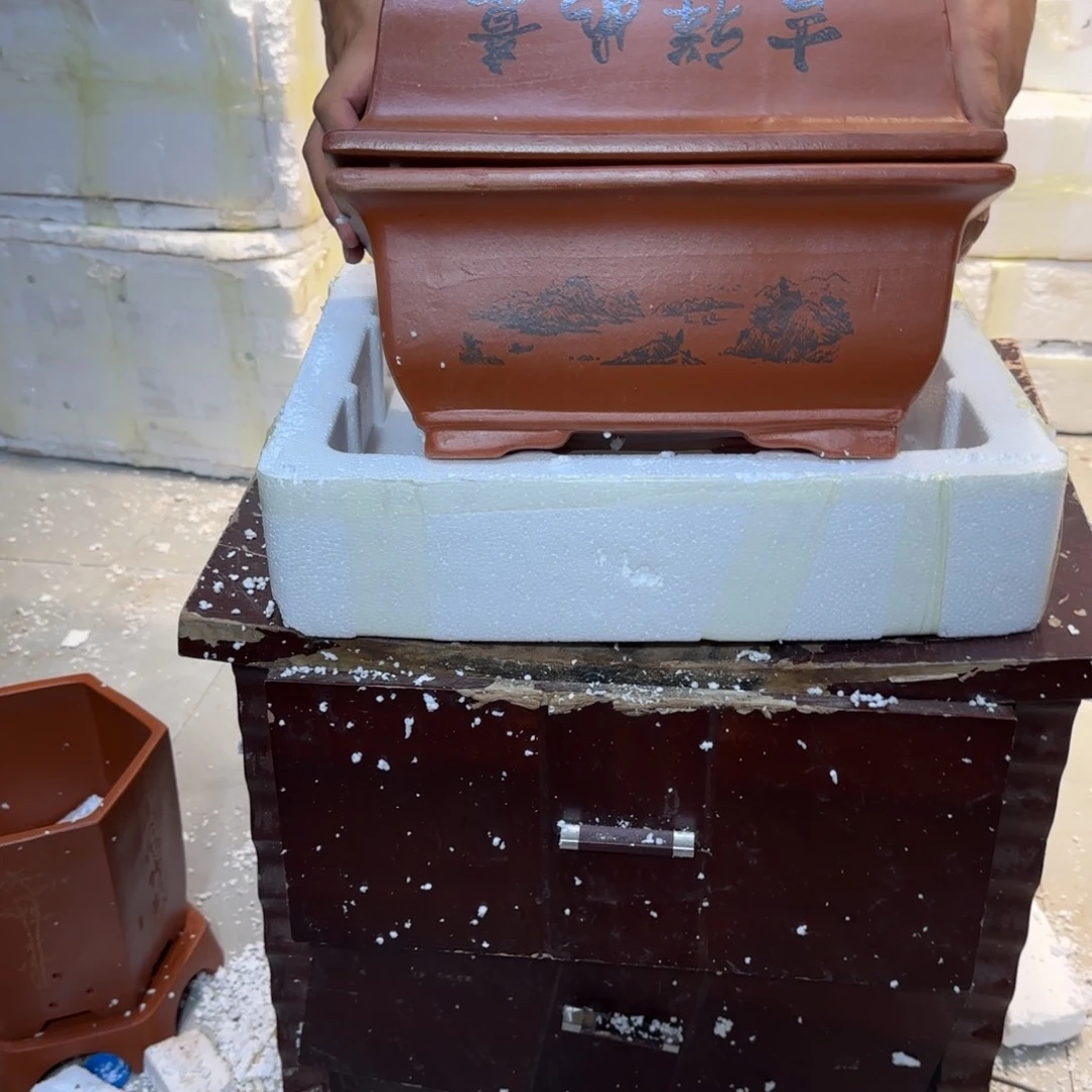 紫砂花盆口径26.18.10口径