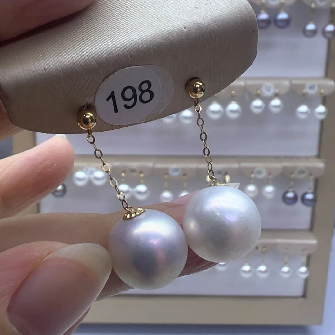 18K金镶嵌淡水珍珠耳饰