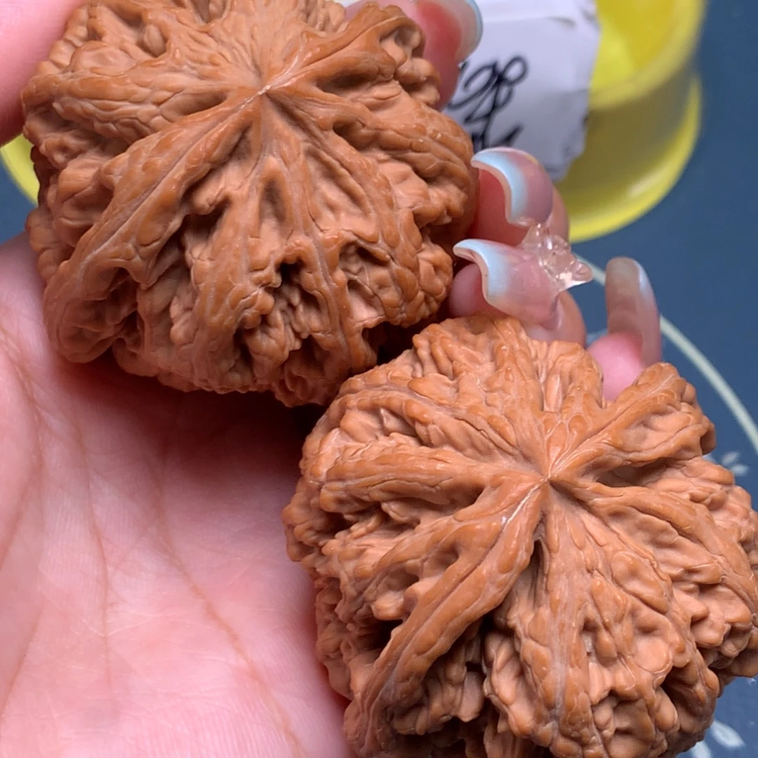 好***名文玩核桃把件48-29122-8