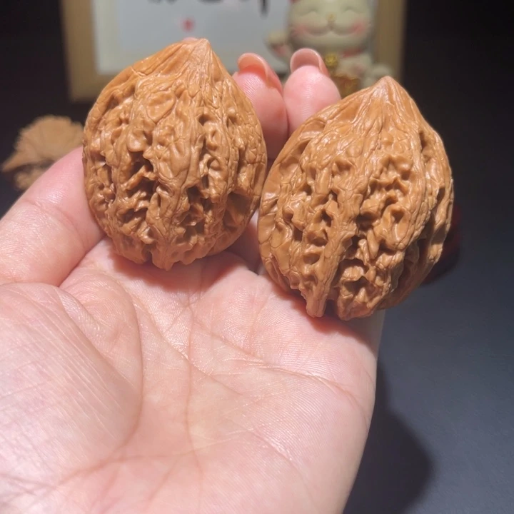 文玩核桃把件大沽石