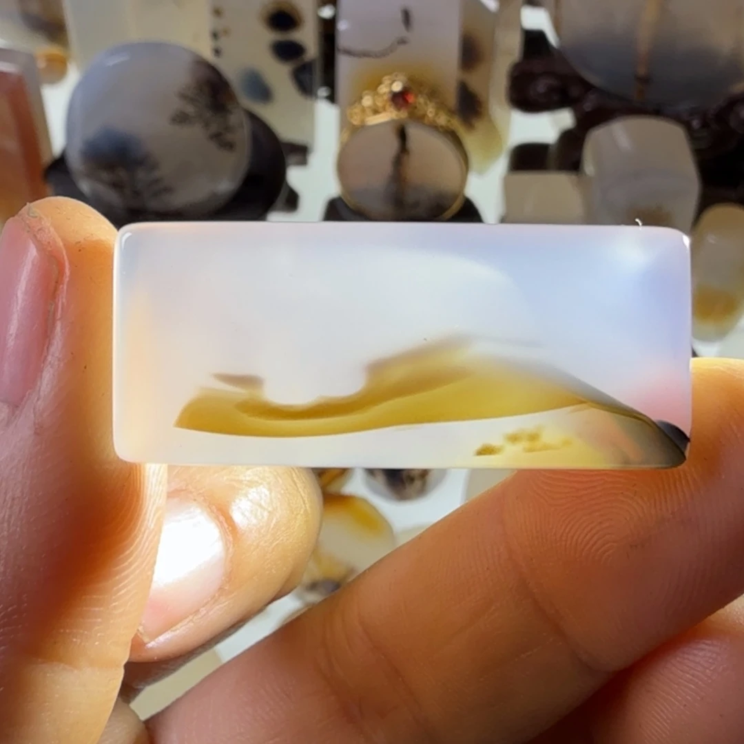 玛瑙/玉髓未镶嵌珠宝半成品