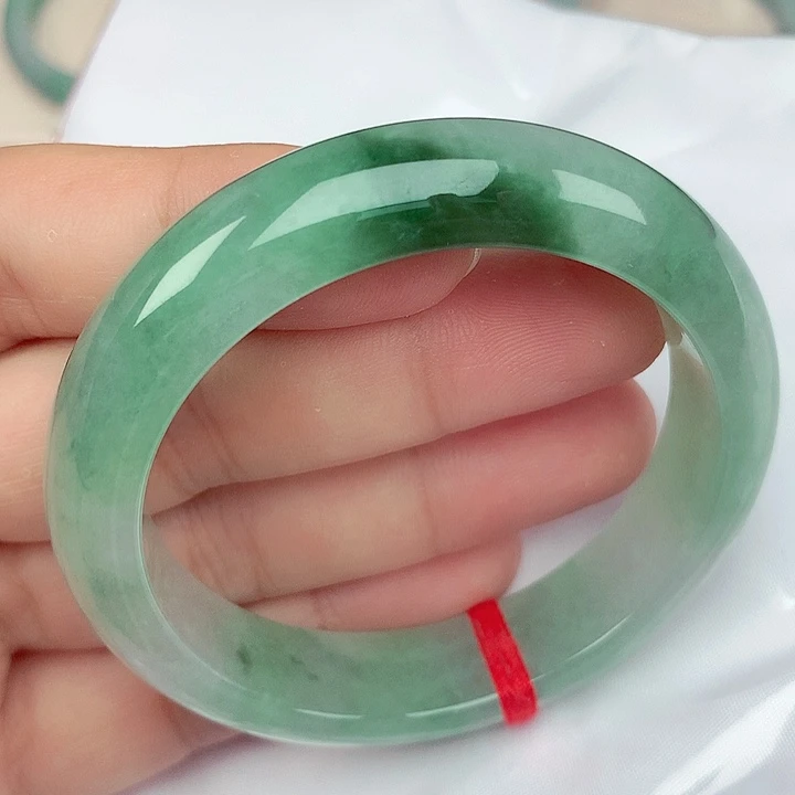 未镶嵌手镯翡翠55～56冰飘花手镯