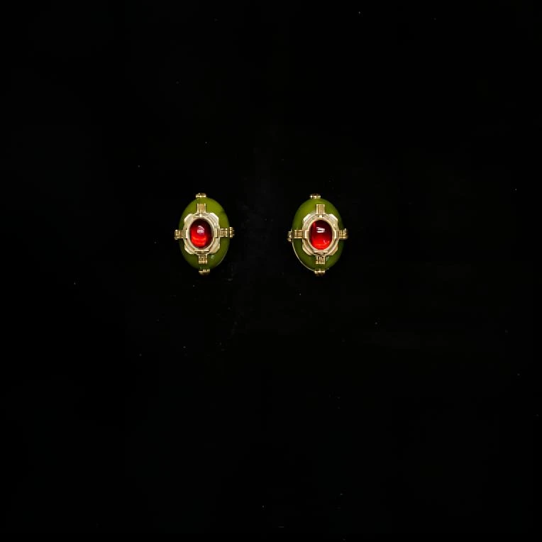 铜合金合成锆石耳饰 铜合金绿色镶嵌红色琉璃耳拍