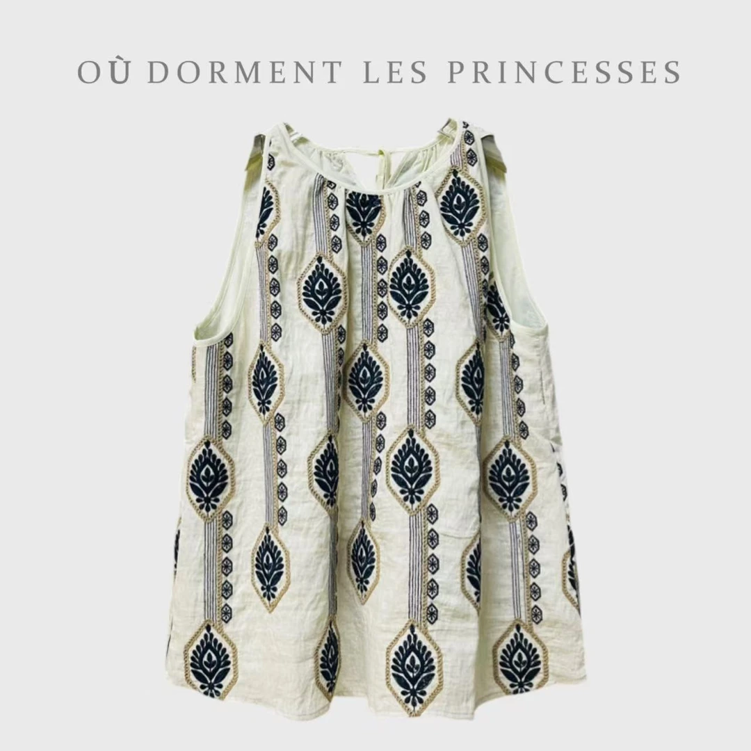 Fen姐|【游牧美学】法式复古刺绣无袖宽松设计感洋气挂脖背心25180