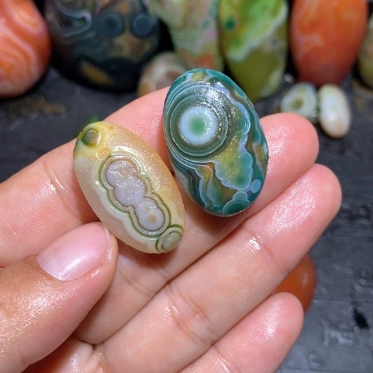 石英质玉珠宝半成品未镶嵌斤*斤