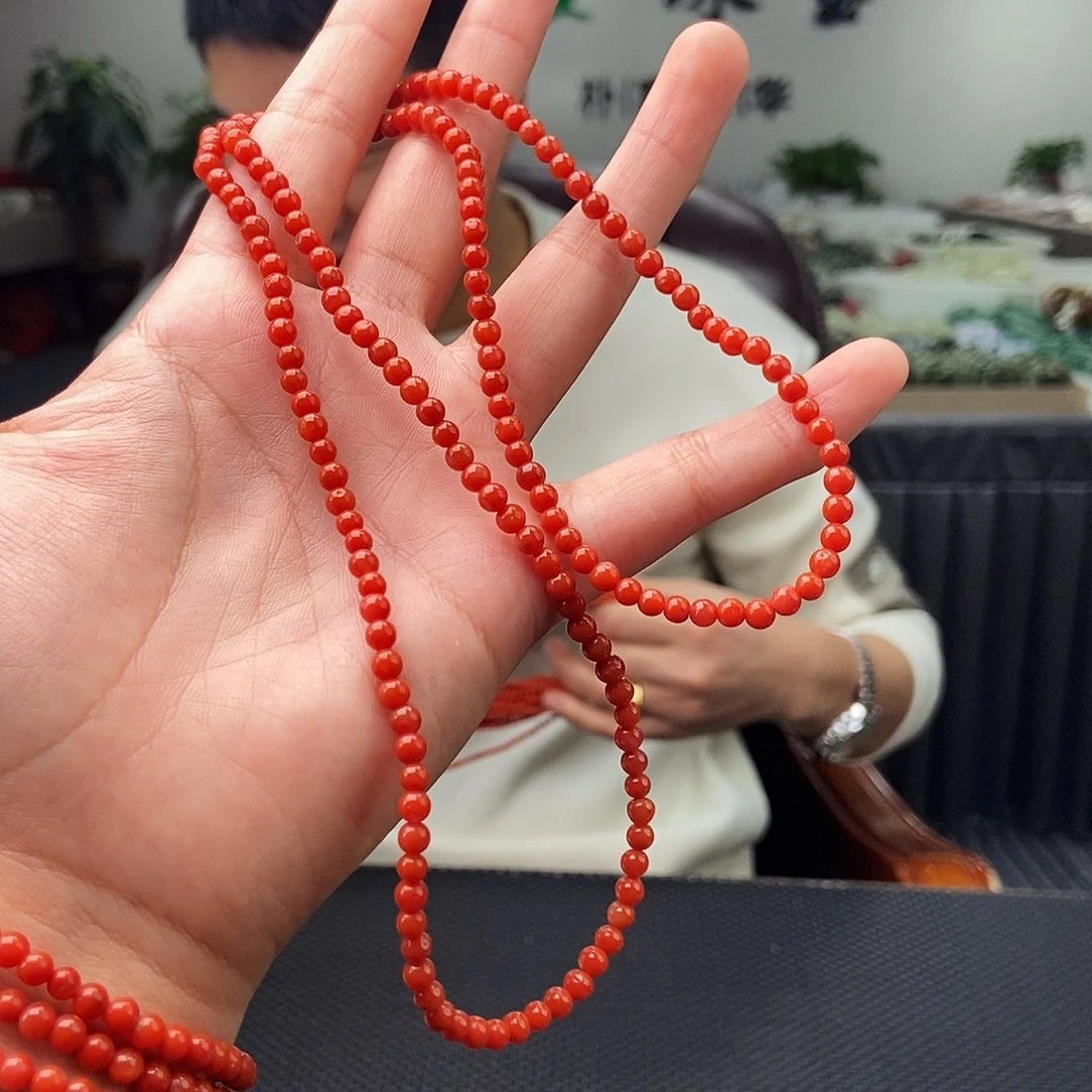 南红玛瑙未镶嵌颈饰卡4左右 颜色多样性发拍一发一