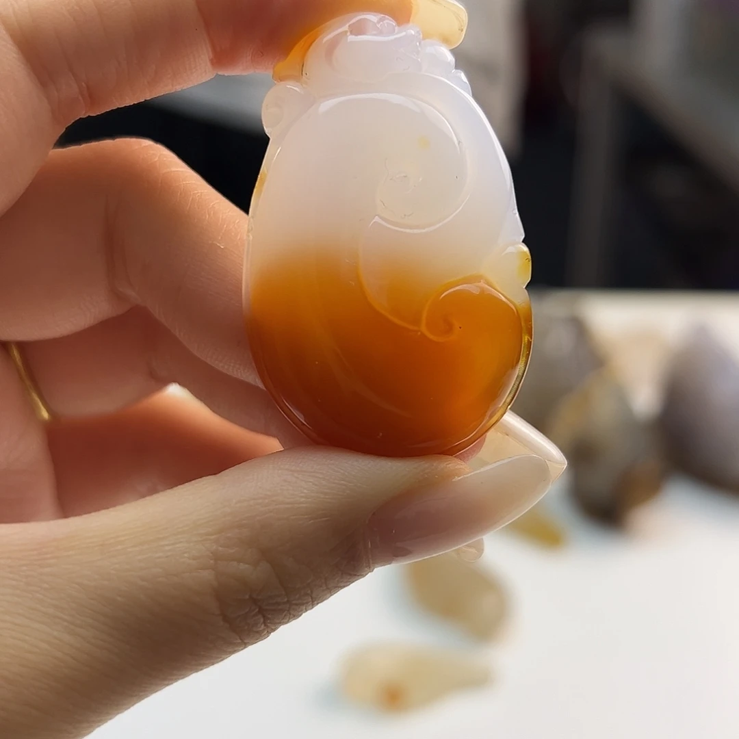 玛瑙/玉髓未镶嵌吊坠(不含链)