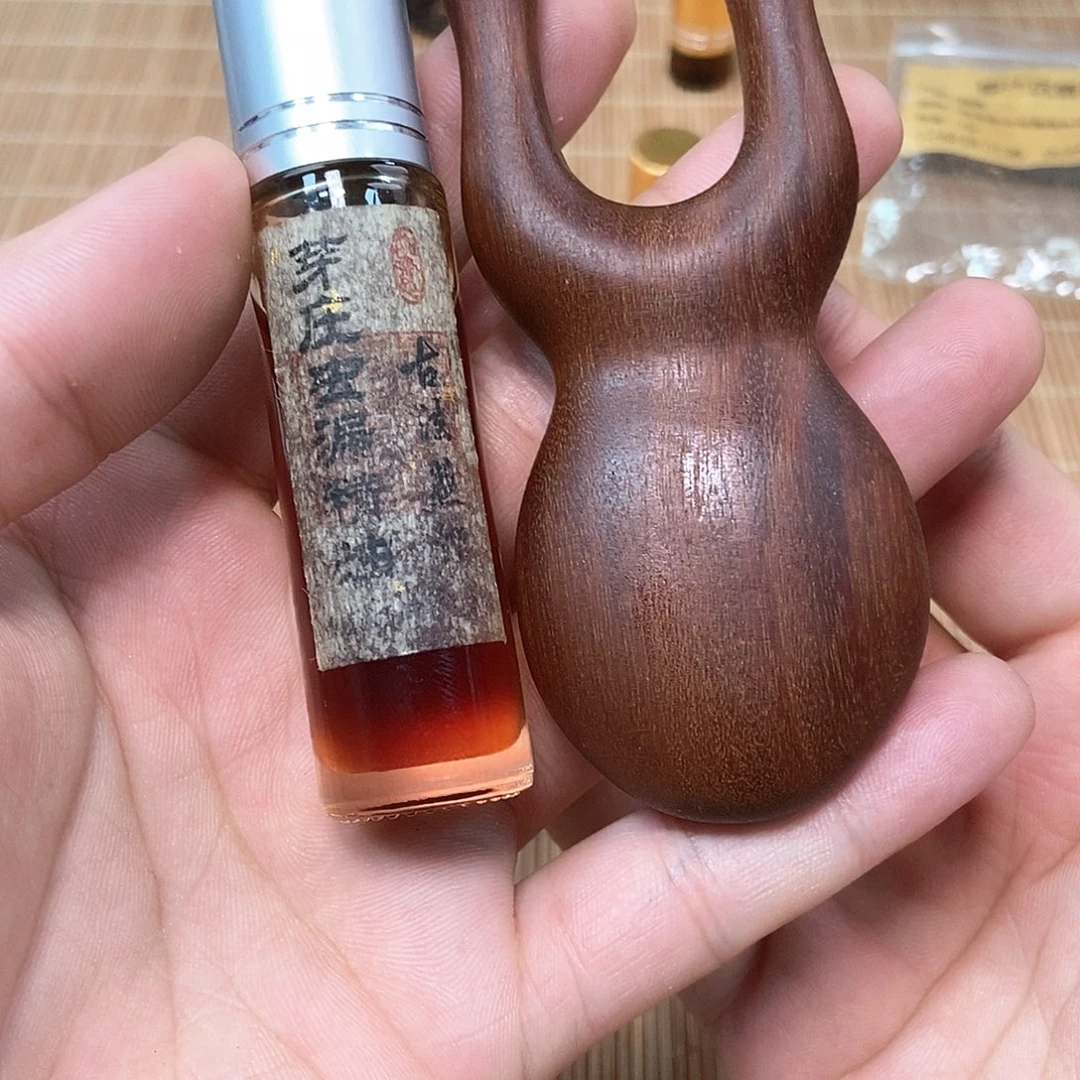 沉香精油沉香芽庄精油➕小青蛙