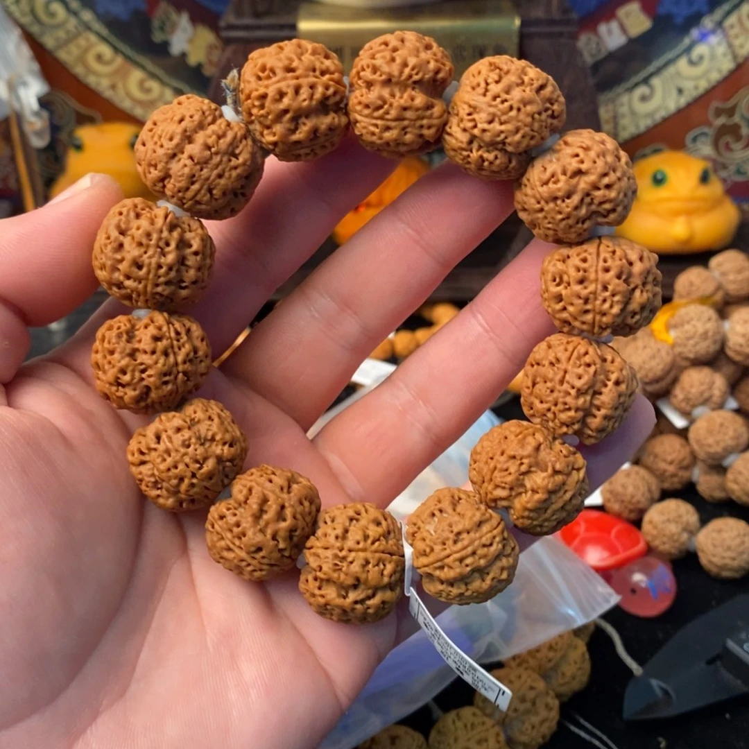金刚菩提吊坠?*一五龙方尊超头