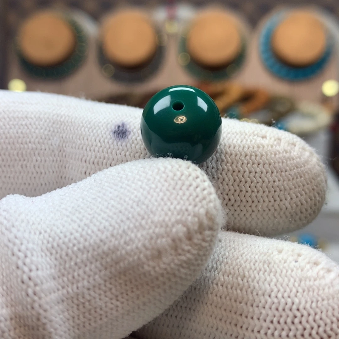 琉璃颈饰老油绿老型13mm