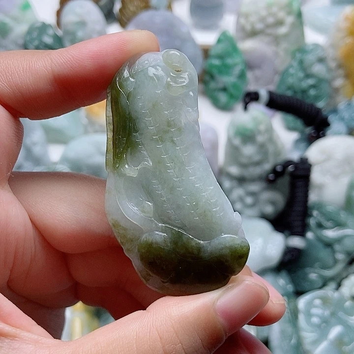 翡翠未镶嵌吊坠(不含链)1