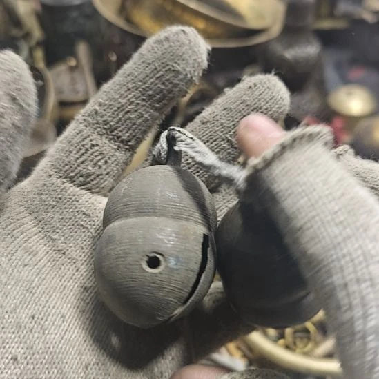 杨***哥闪电购铜摆件工艺品