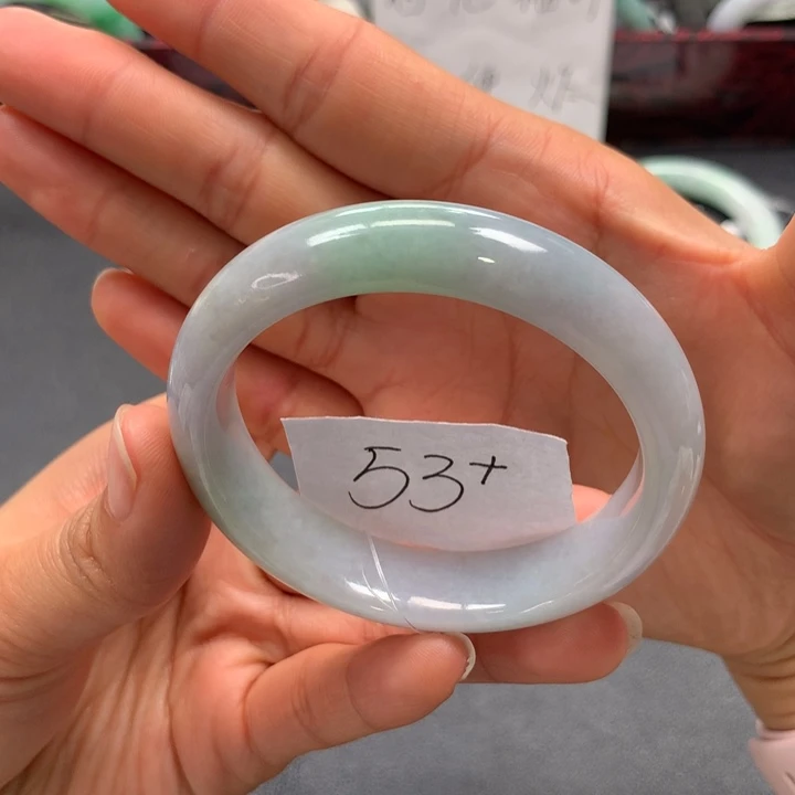 未镶嵌手镯翡翠手镯