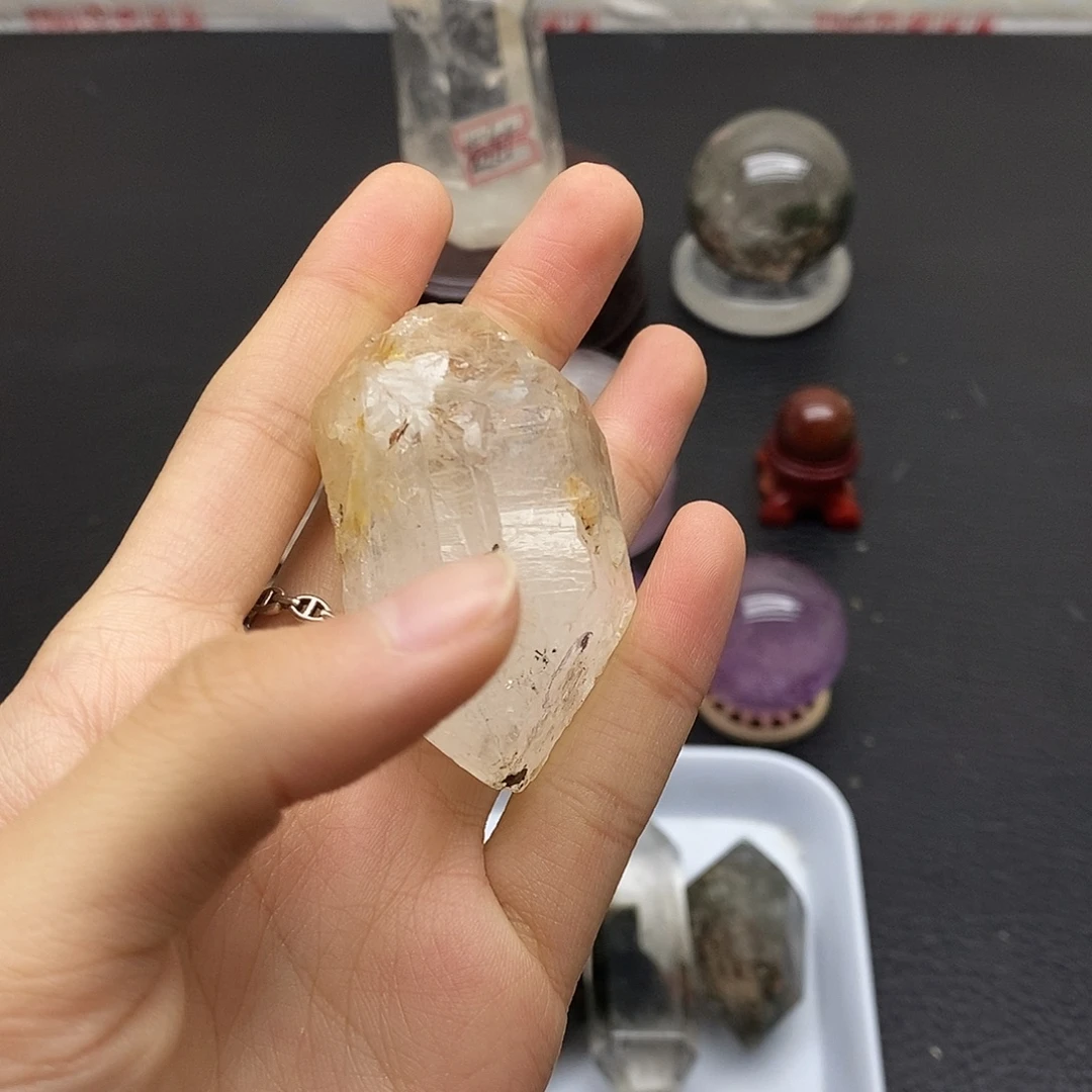 珠宝半成品水晶未镶嵌18水晶石