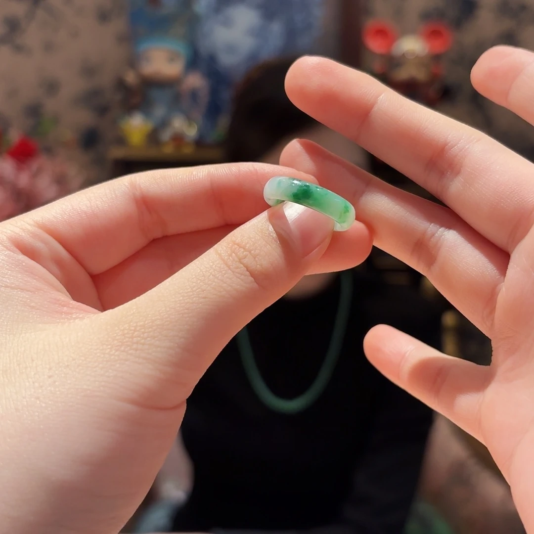 翡翠戒圈未镶嵌13圈口