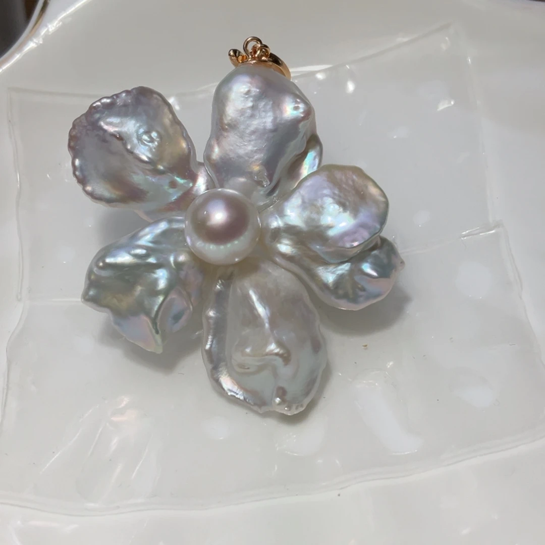 心***光颈饰银S925镶嵌淡水珍珠