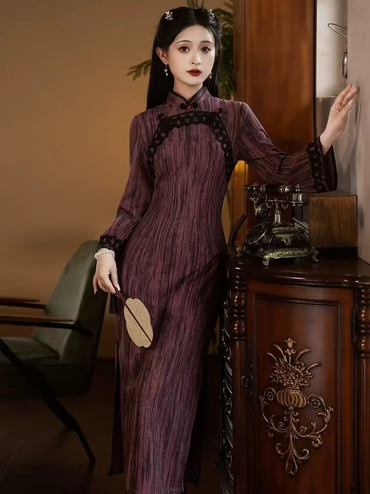 950 年轻款复古重工民国风《梅雨潇潇》旗袍