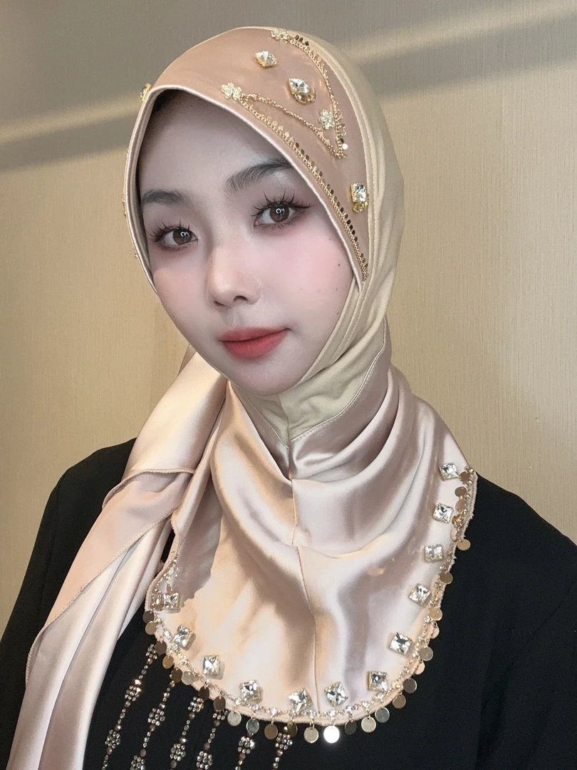 【金韵】燕尾缎面系列串珠烫钻前后流苏设计套头纱巾