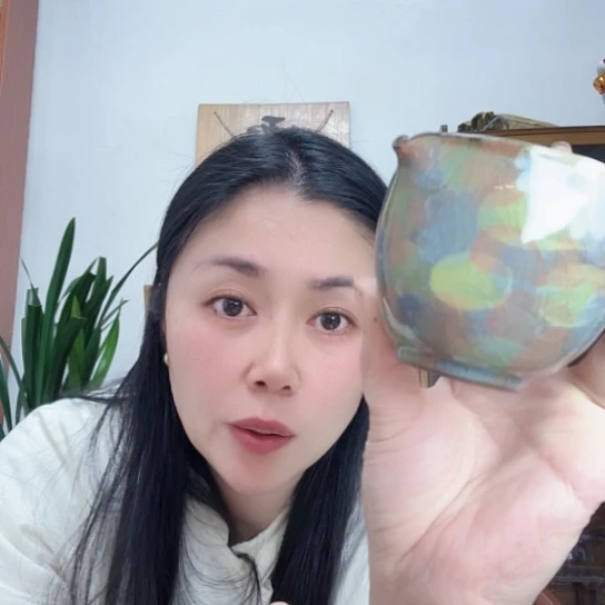 开片釉手绘野菊花口公道杯