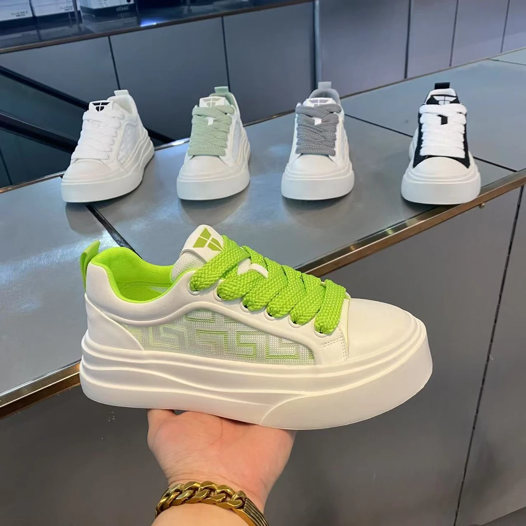 2025夏季新款透气时尚百搭潮流软底男士流行休闲运动鞋（皮鞋码）