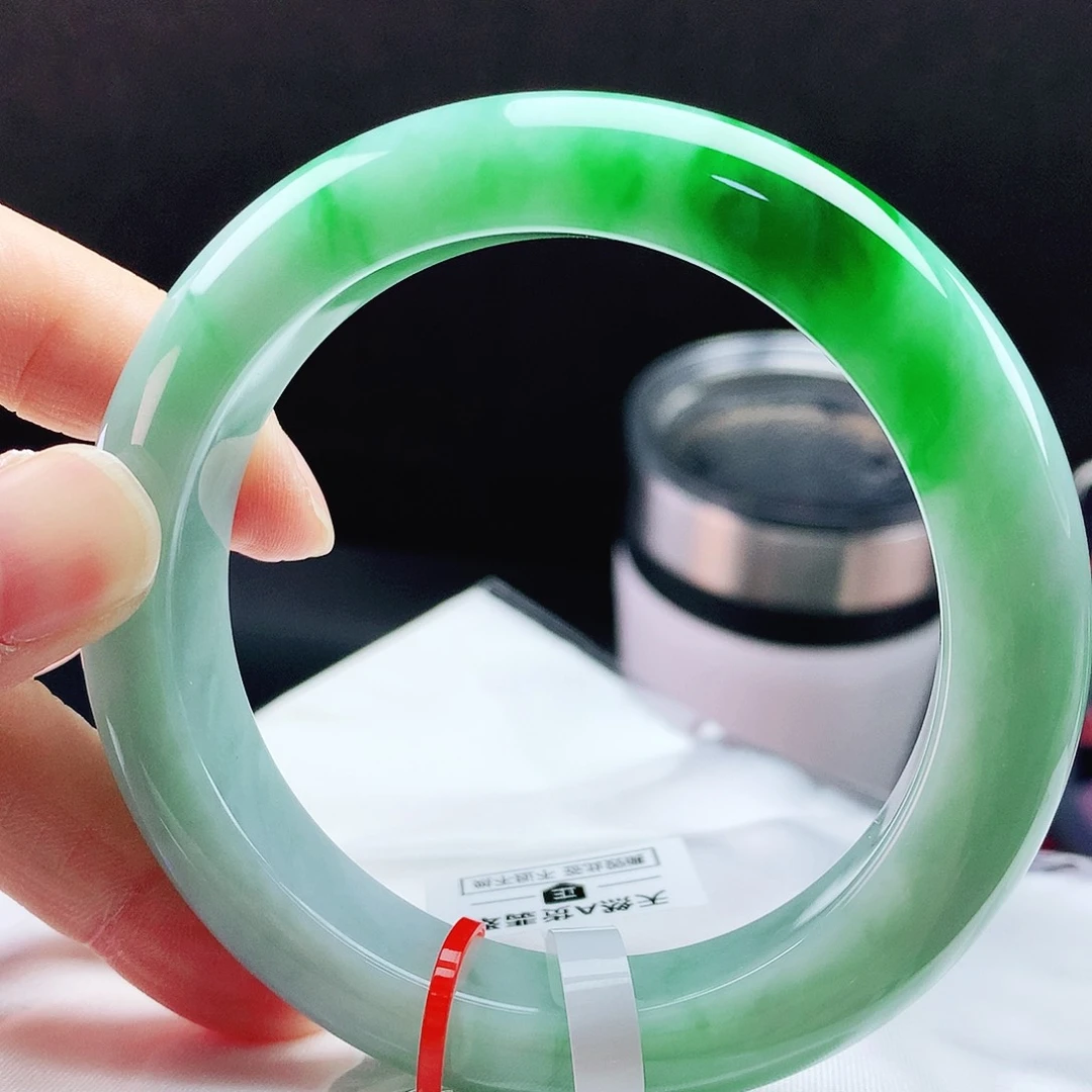 未镶嵌手镯翡翠58圈