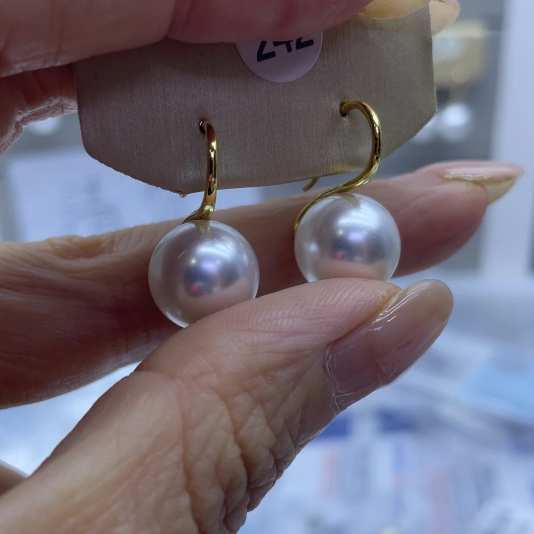 银S925镶嵌耳饰淡水珍珠