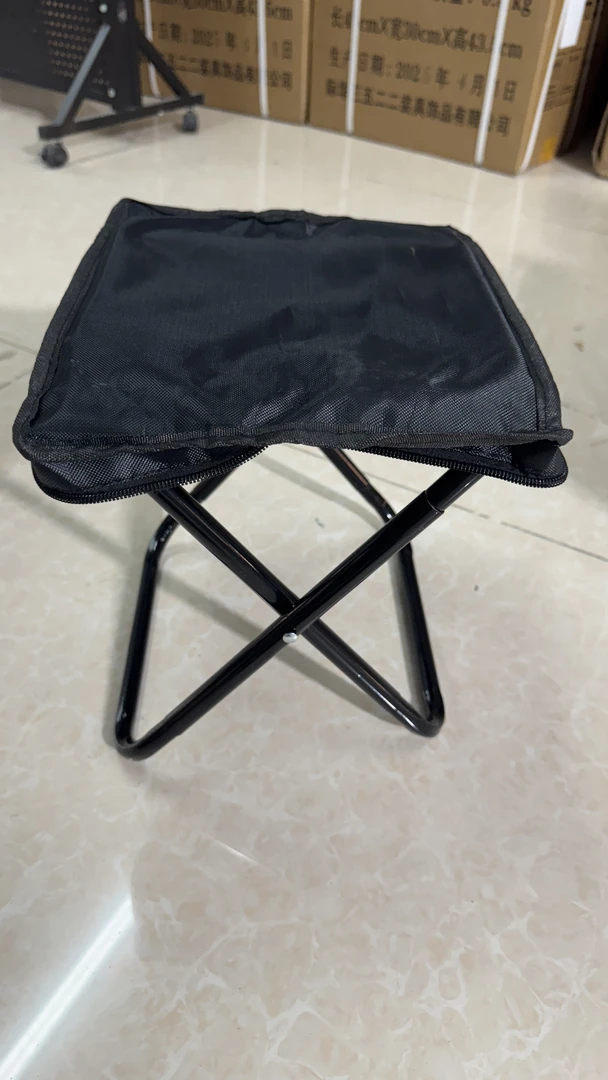 户外便携式折叠椅子超轻设计适合钓鱼露营野餐马扎手包式
