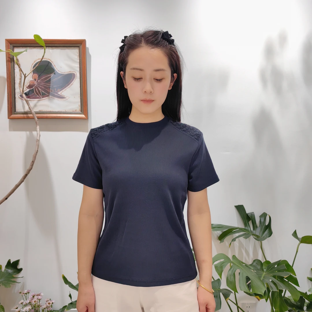 蕾丝绣花棉短袖透气舒适打底T恤