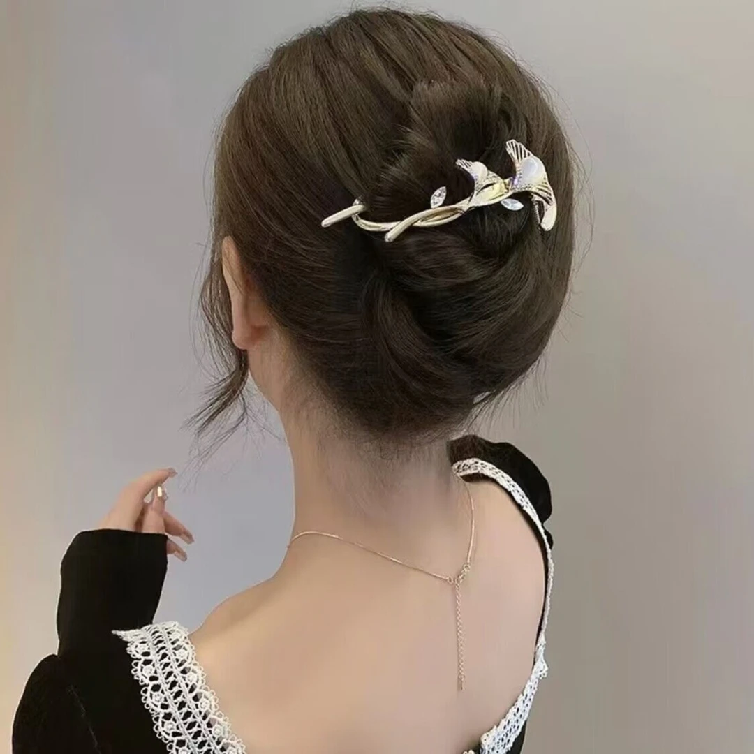 高级感银杏叶发夹女后脑勺发卡扭扭夹盘发青蛙扣网红气质古风简约