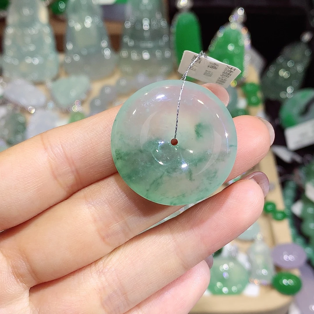 颈饰未镶嵌翡翠扣子