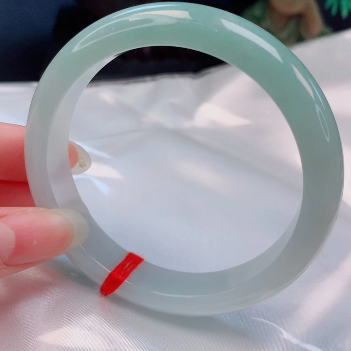 未镶嵌手镯翡翠54圈