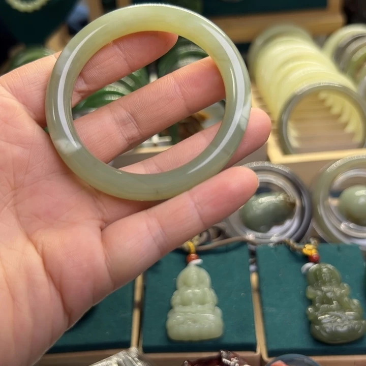 和田玉手镯未镶嵌51.2圈围0036