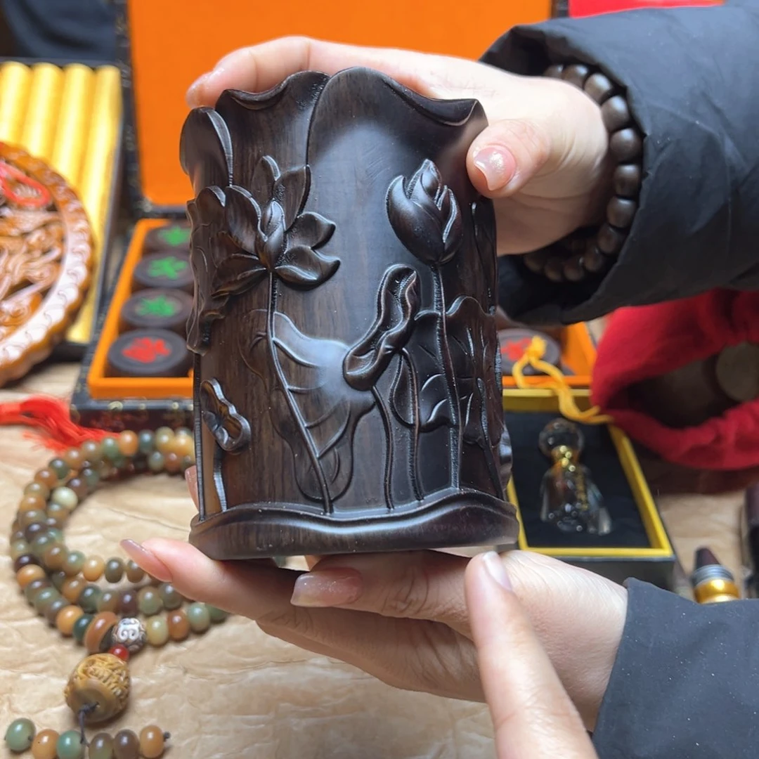 大叶紫檀（黑酸枝木类）