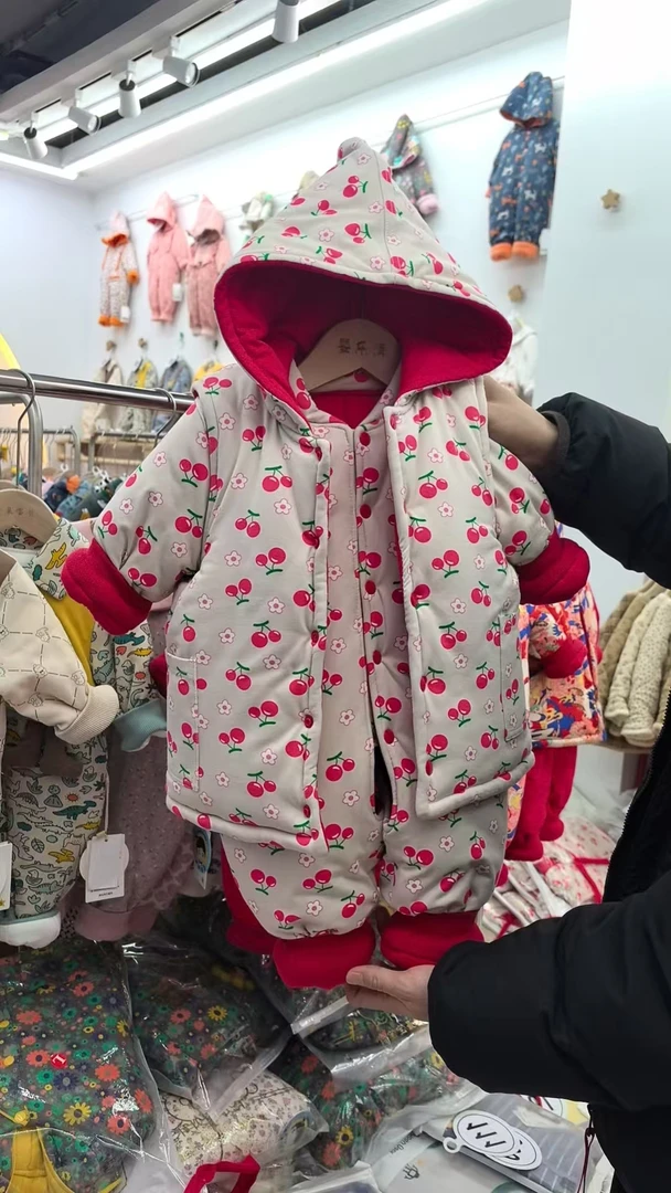 哈衣棉花带帽年服两件套爬服长袖秋冬红色连体