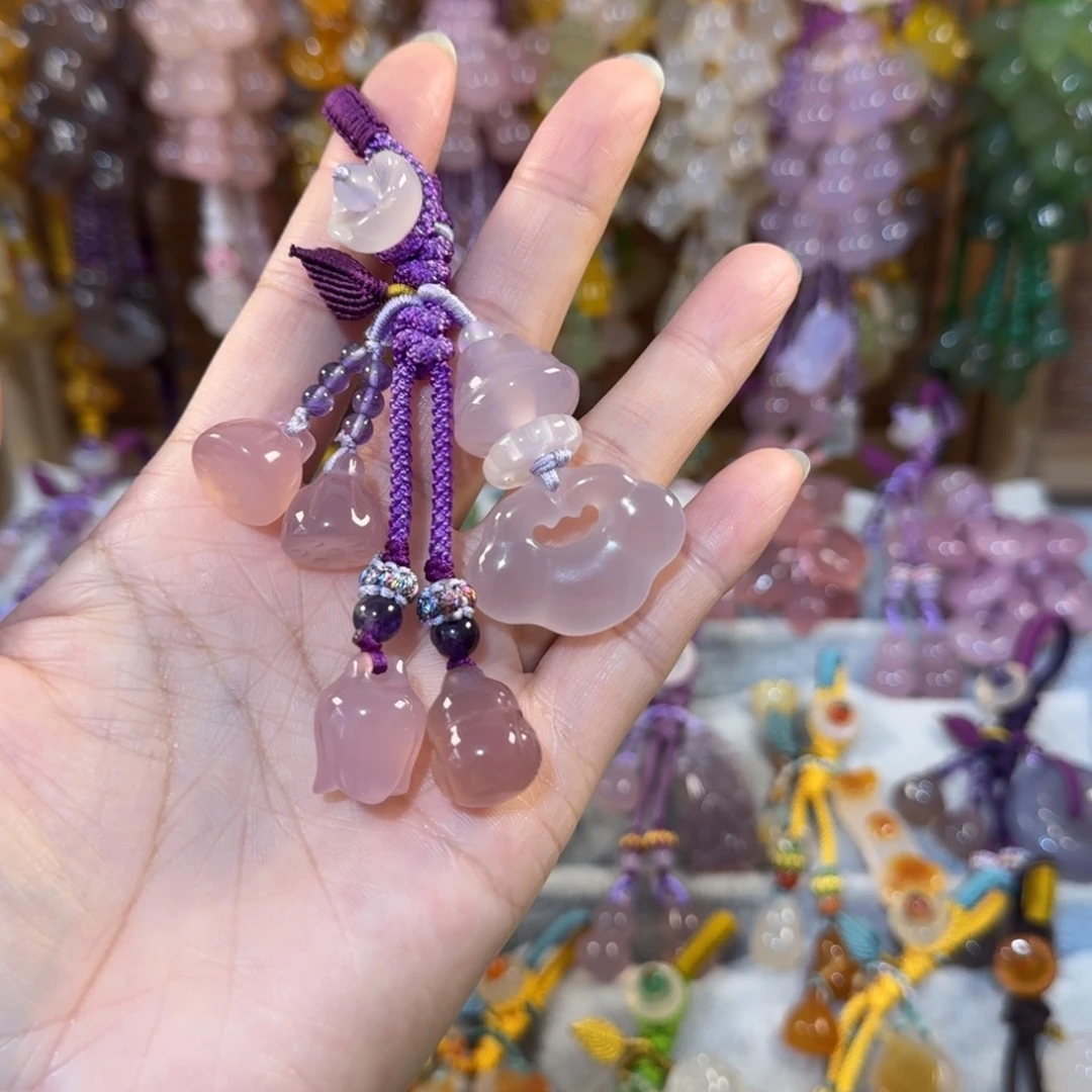 玛瑙/玉髓未镶嵌钥匙挂件