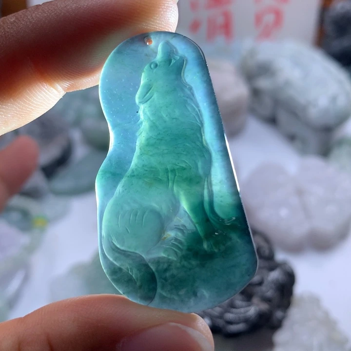 翡翠未镶嵌颈饰保真天然A货翡翠