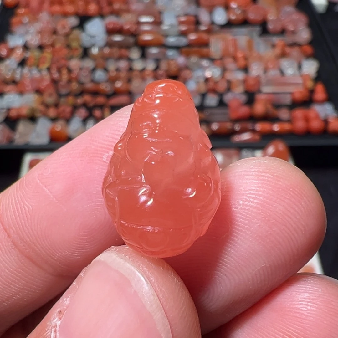 南红玛瑙川料未镶嵌财神爷1