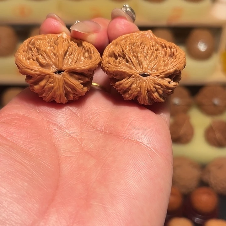 桃核把件小*精品核桃