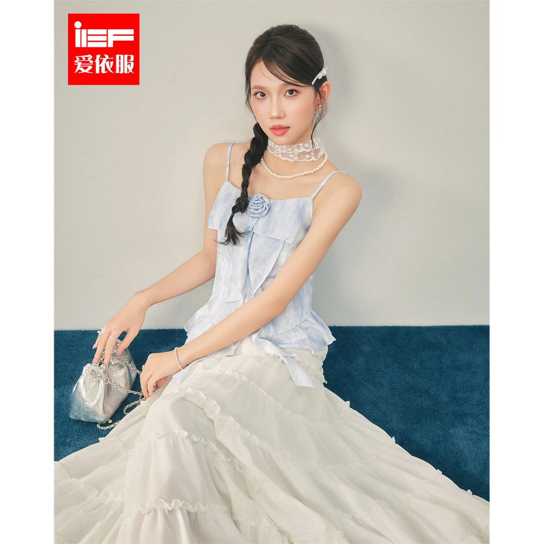 IEF/爱依服2025夏季新款法式甜美纯欲风设计感百搭吊带上衣