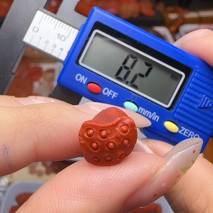 南红玛瑙未镶嵌颈饰