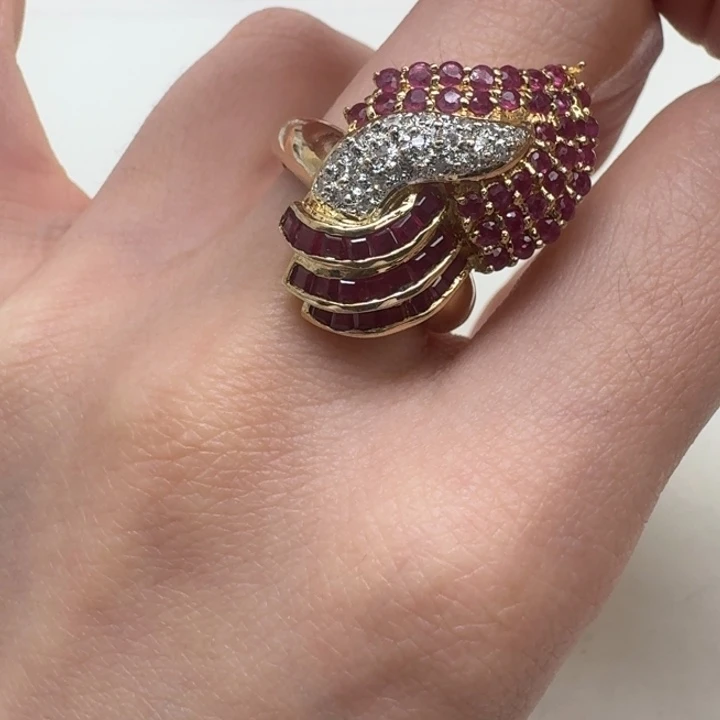 红宝石戒指未镶嵌